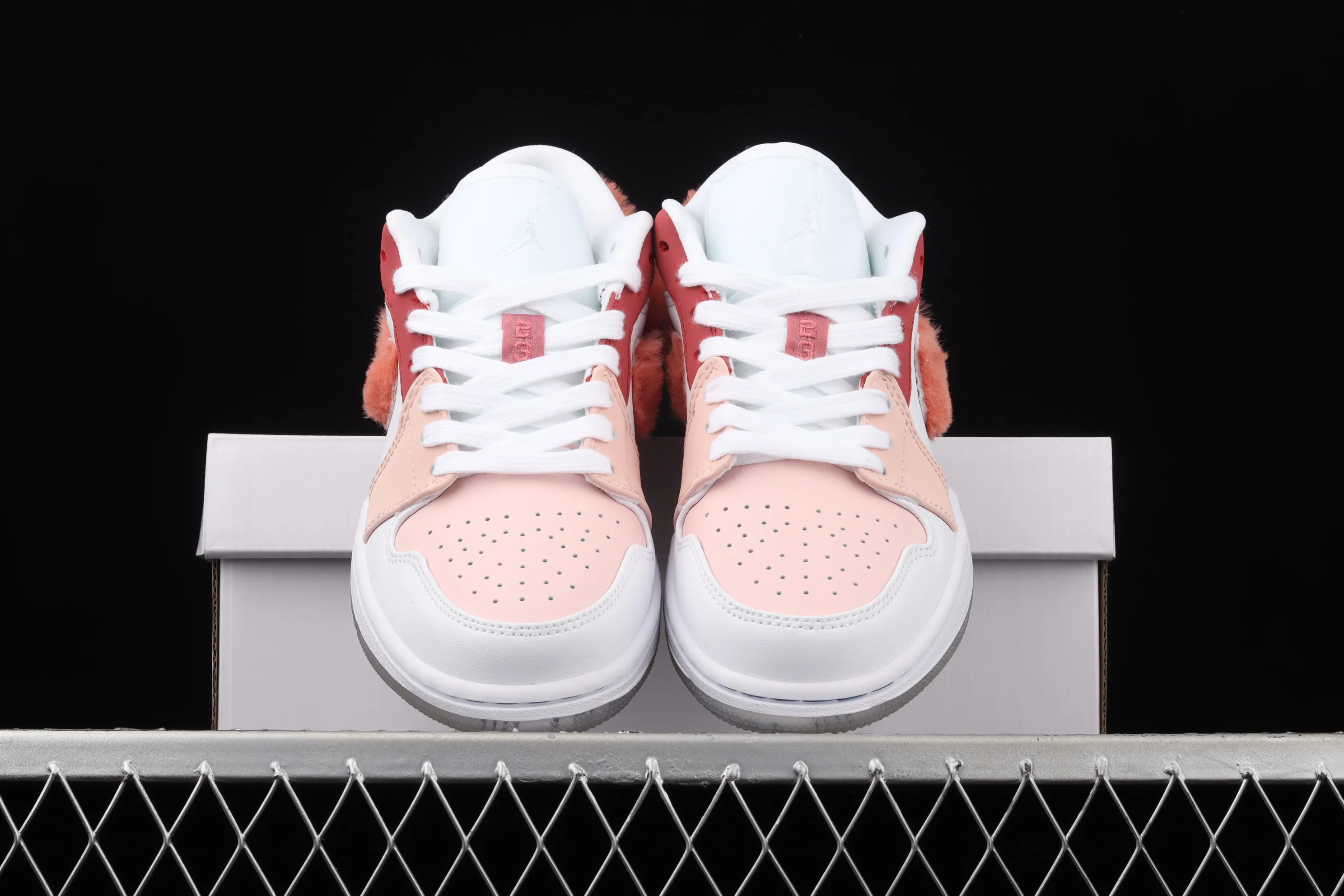 All categories Air Jordan Jordan series basketball shoes Air Jordan 1 Low Air Jordan 1 Low AJ1 Joe 1 Second Dimension Valentine's Day Low-top cultural basketball shoes DC0774-105